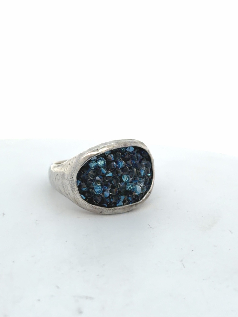 Waxing Poetic Ring Size 8